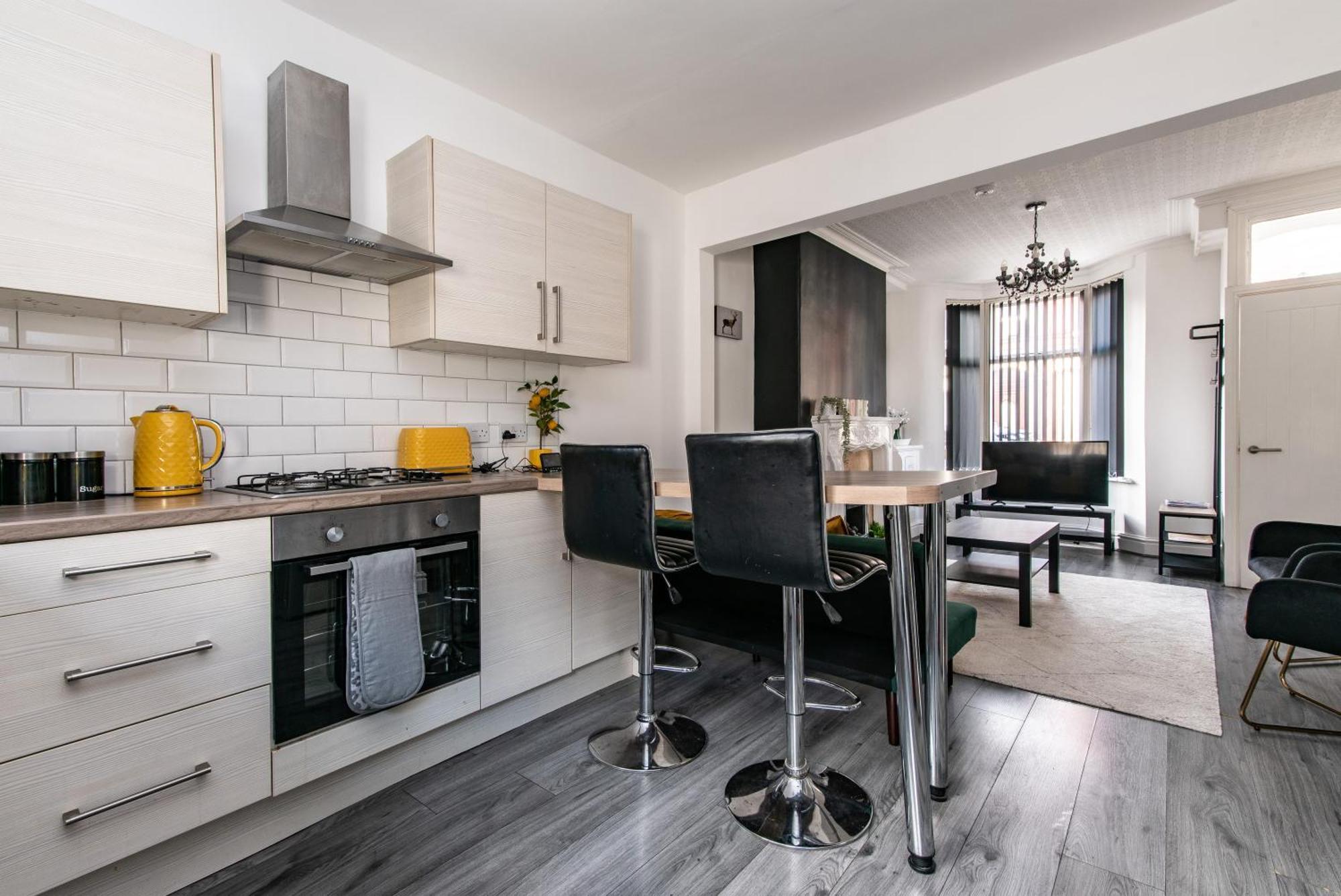 2 Bed House Close To Liverpool & Everton Stadiums Kültér fotó