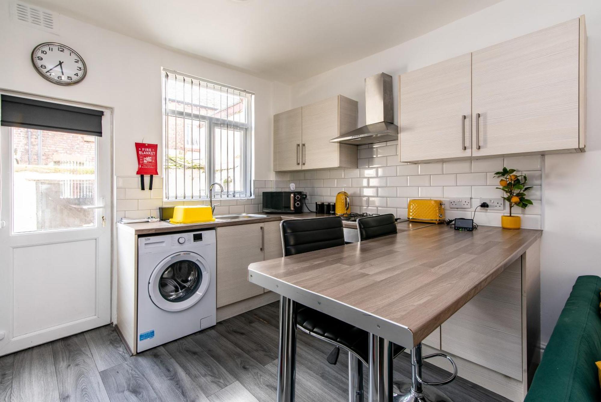 2 Bed House Close To Liverpool & Everton Stadiums Kültér fotó